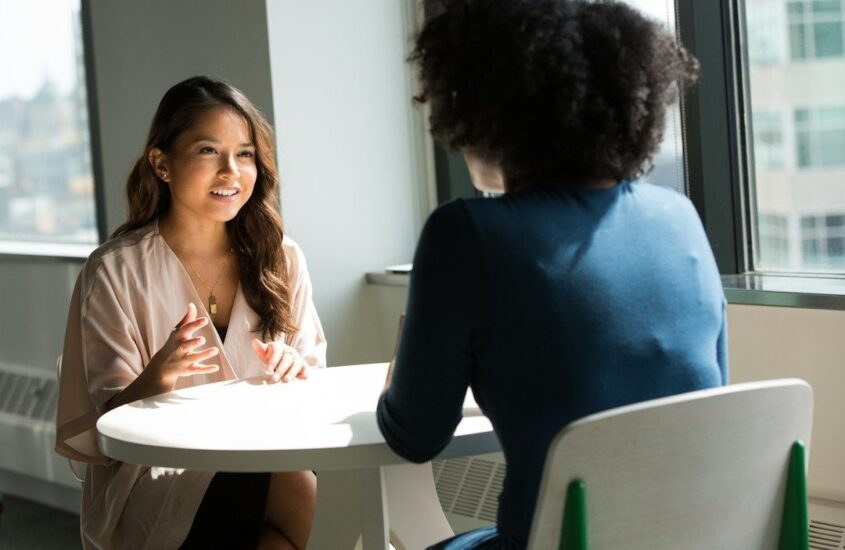 Waarom onboarding faalt als checklist: bouwen aan cultuur en binding